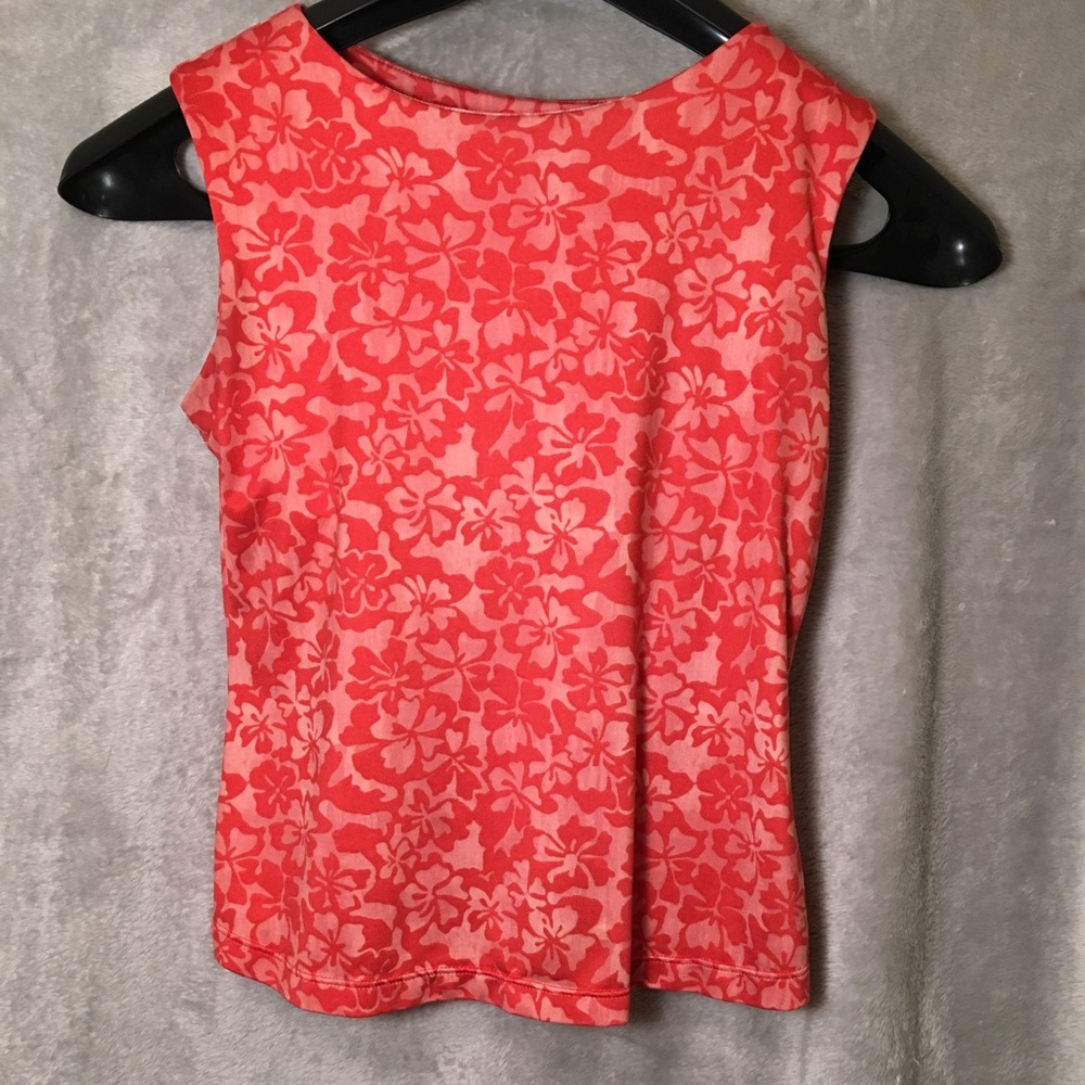 L.L bean coral women's sleeveless top floral s/m